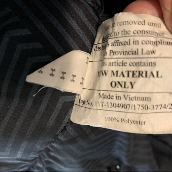 Outdoors,UA Storm jacket in size SM Petite. - Picture 8 of 9